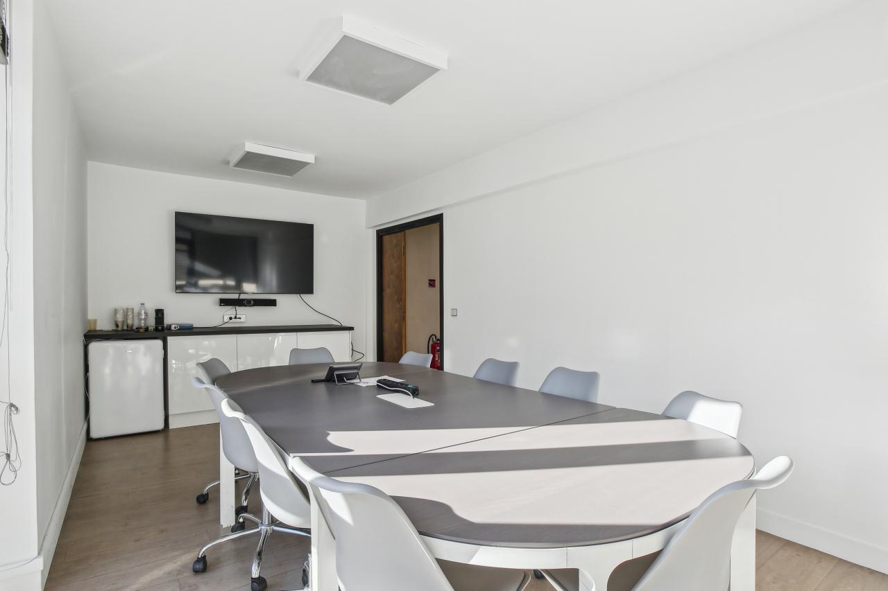 Bureau Paris 760m² Location bureau Paris OLBUR2421576 10